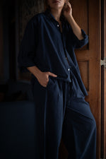 Load image into Gallery viewer, Navy Linen Trousers
